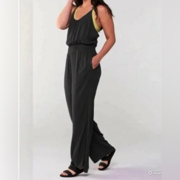 Prana Fernie Wide Leg Jumpsuit Black Crinkle Tencel Criss Cross Back XS S - Picture 2 of 5